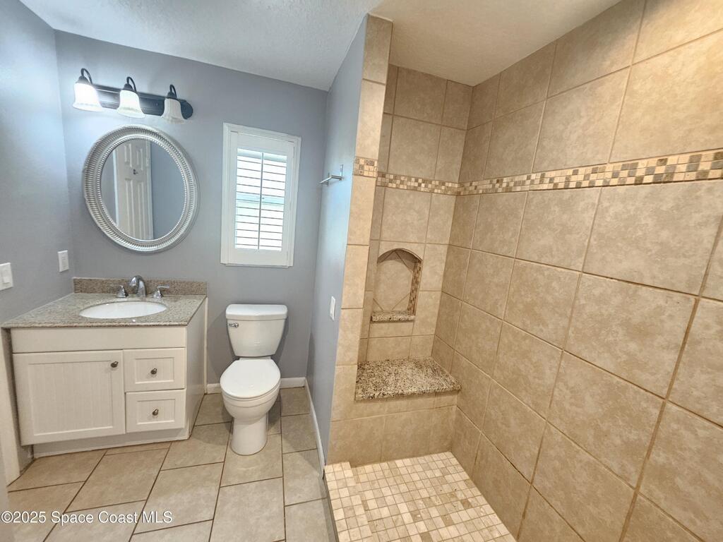 590 Charlotta Avenue, Palm Bay, FL 32909