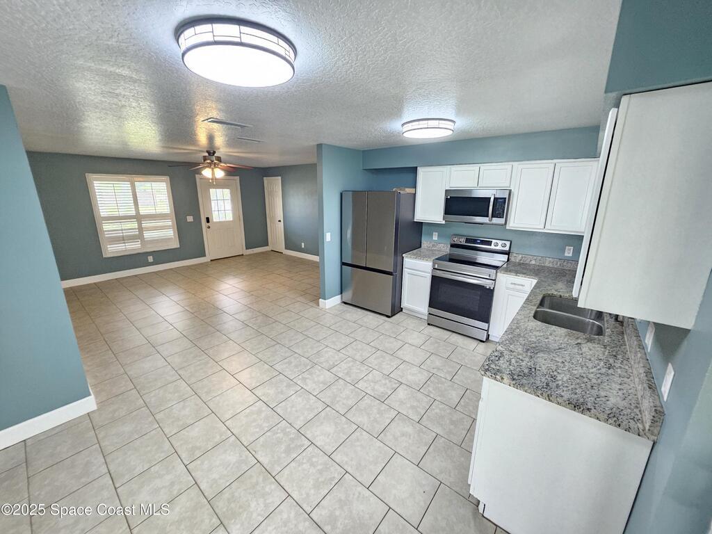 590 Charlotta Avenue, Palm Bay, FL 32909