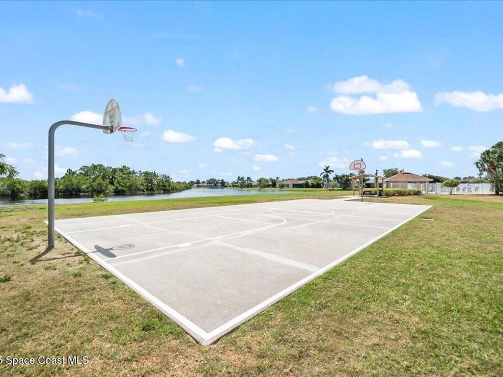 1925 Bayhill Drive, Melbourne, FL 32940