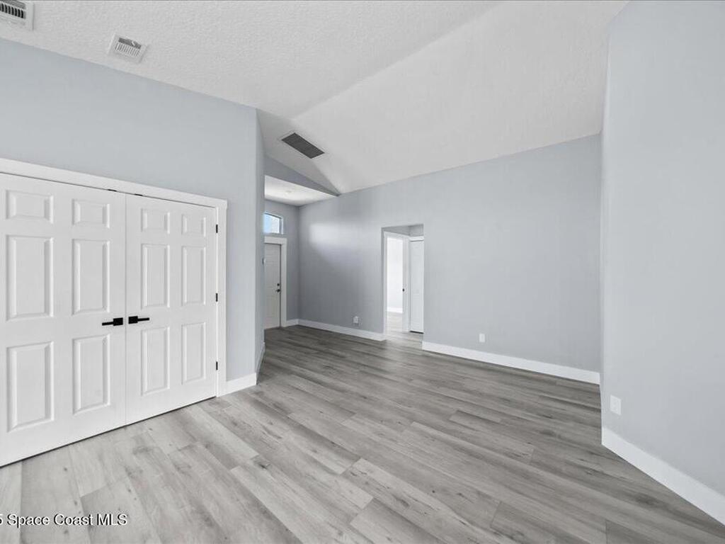 1925 Bayhill Drive, Melbourne, FL 32940