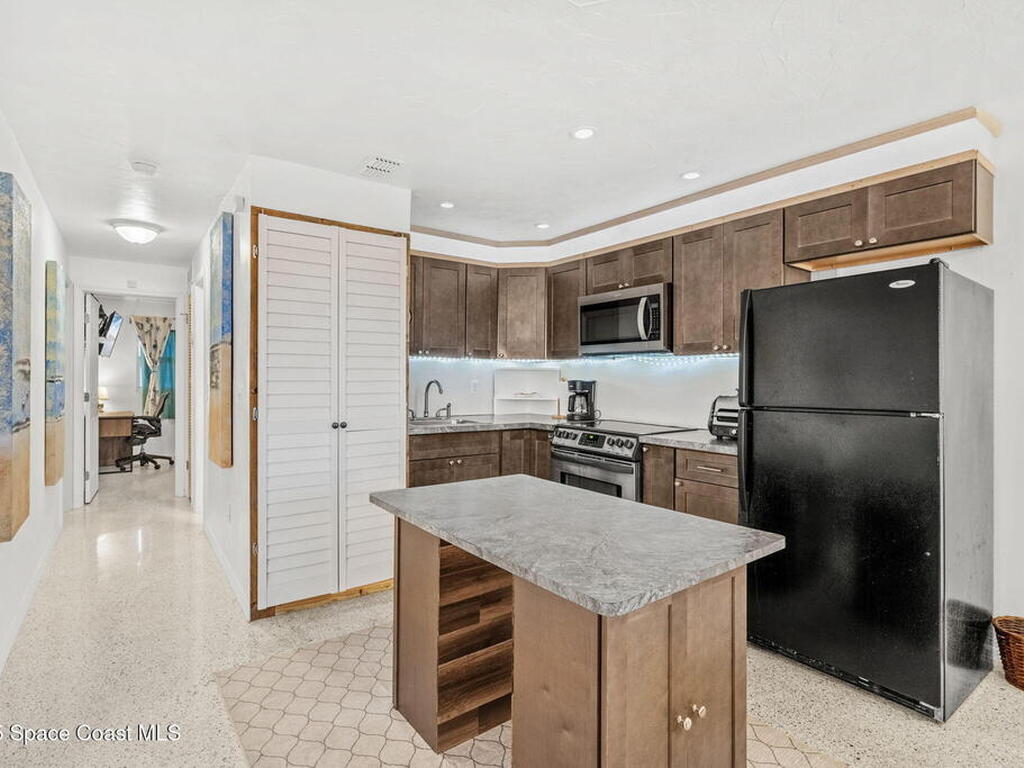 8522 N Atlantic Avenue, Cape Canaveral, FL 32920
