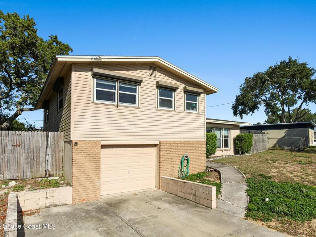 1423 Brook Drive, Titusville, FL 32780