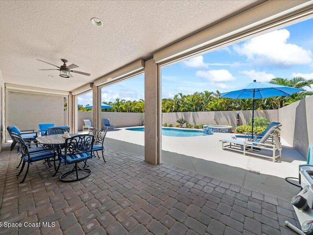 322 Felice Place, Cocoa Beach, FL 32931