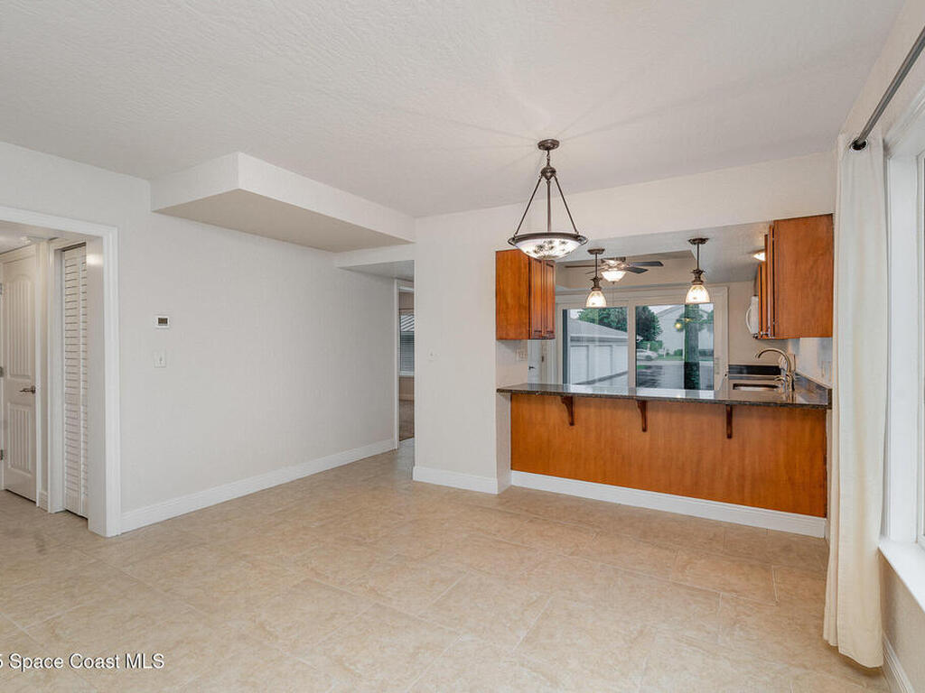 1321 S Miramar Avenue, Indialantic, FL 32903