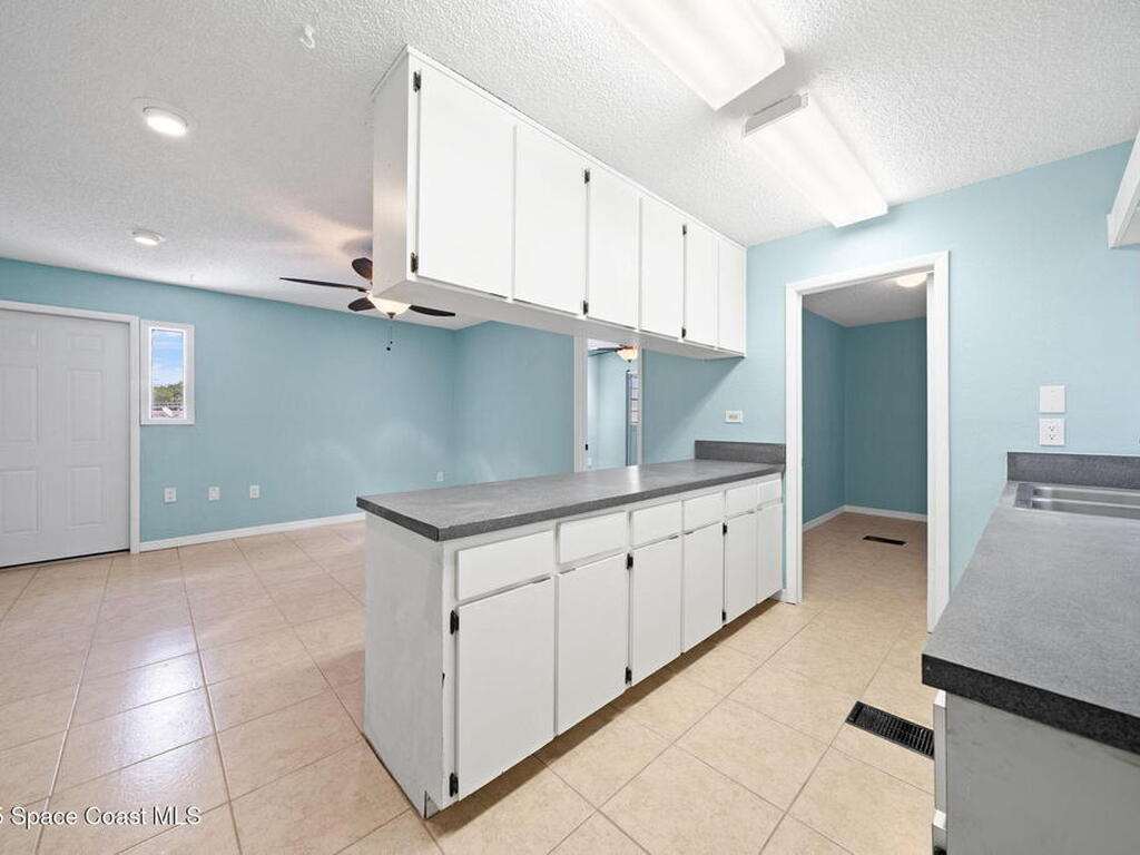 100 Lucas Road, Merritt Island, FL 32953