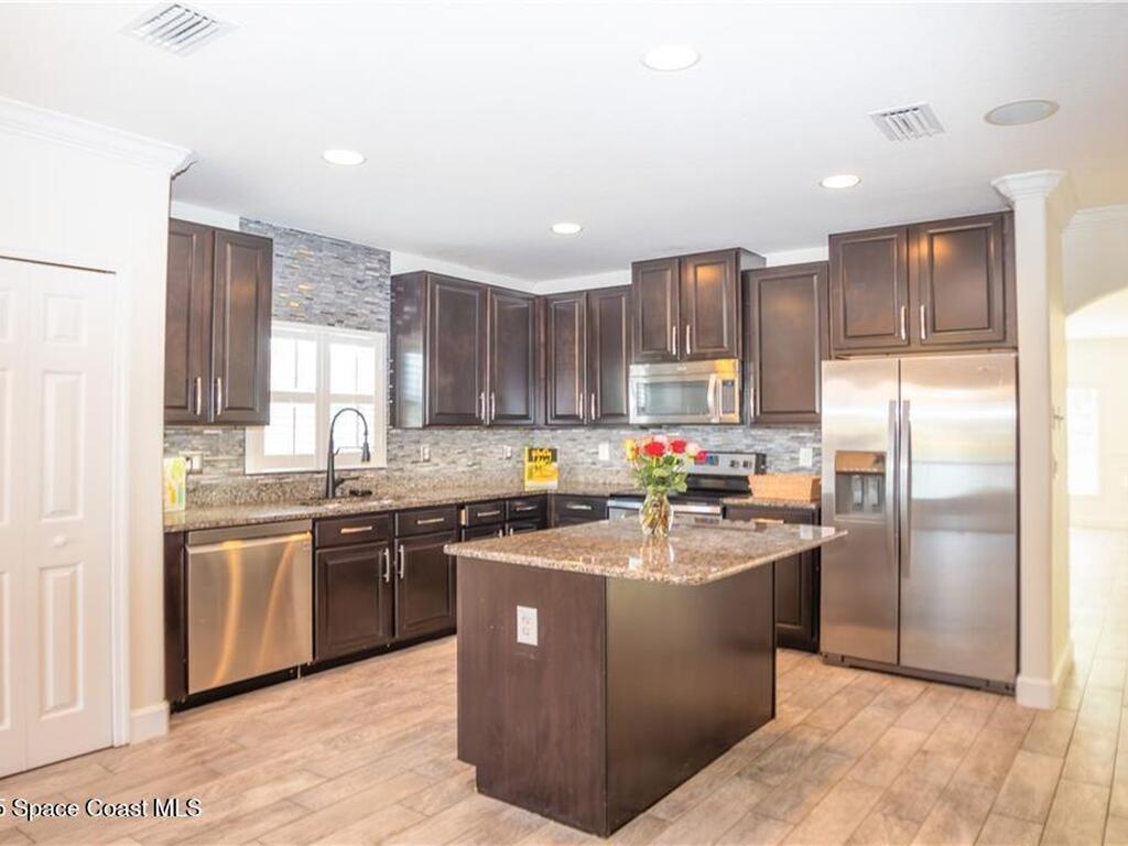 120 Amherst Lane, Sebastian, FL 32958
