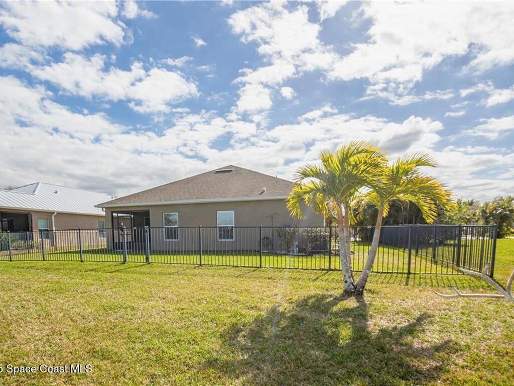 120 Amherst Lane, Sebastian, FL 32958
