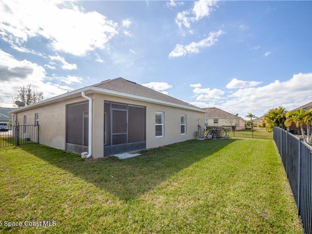 120 Amherst Lane, Sebastian, FL 32958