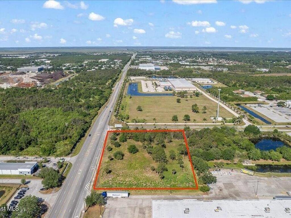 3400 Sarno Road, Melbourne, FL 32935