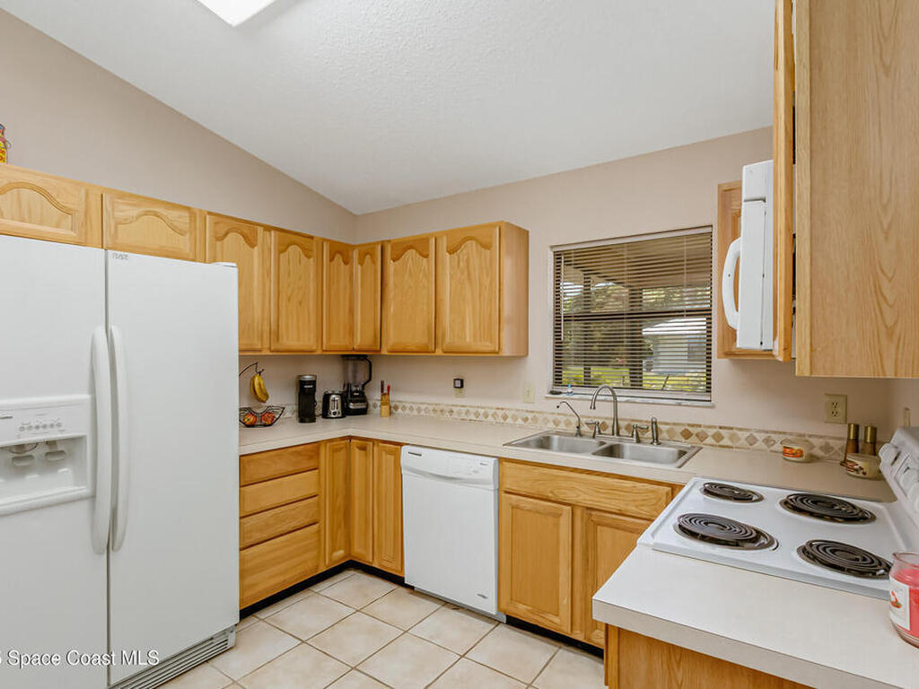 841 Jamaica Avenue, Sebastian, FL 32958