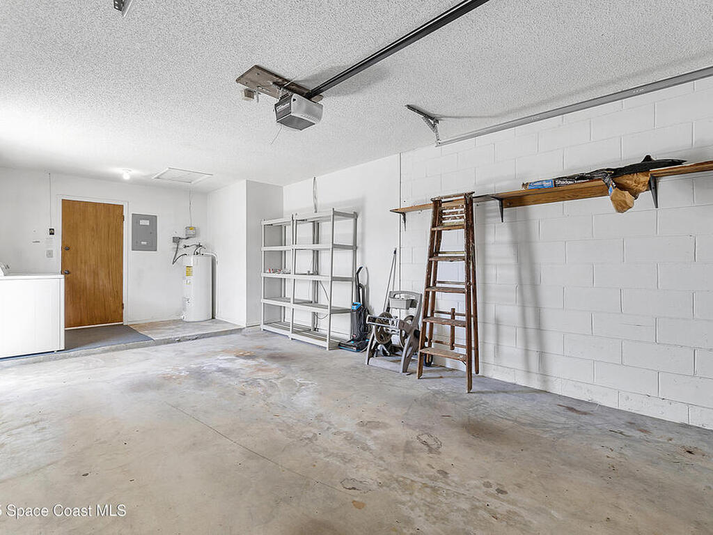 1240 Arlington Circle, Merritt Island, FL 32952