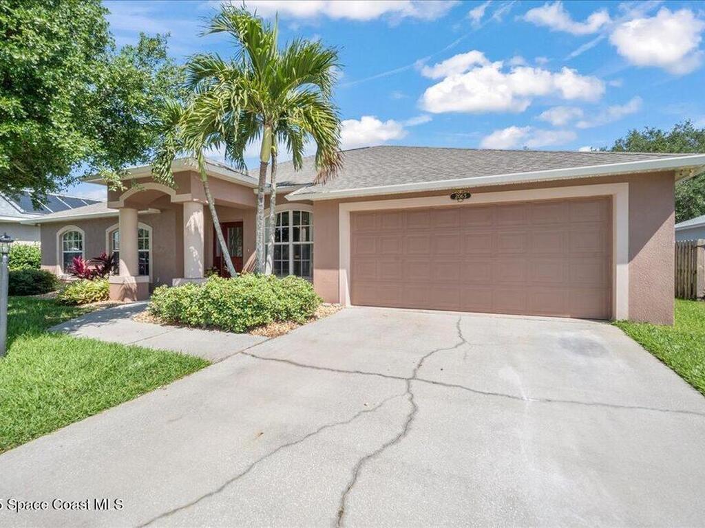 2063 Woodfield Circle, Melbourne, FL 32904