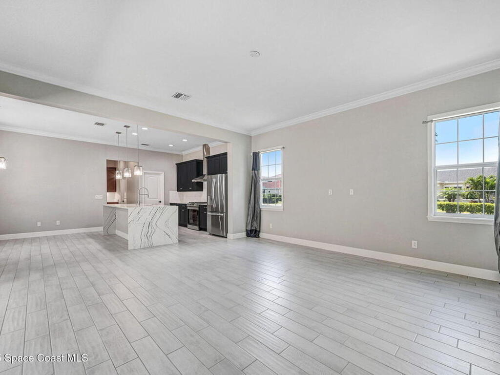 2246 Pravny Lane, Melbourne, FL 32940