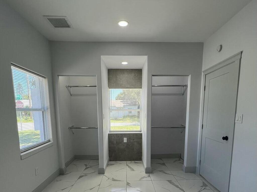 1279 Earl Drive, Merritt Island, FL 32952