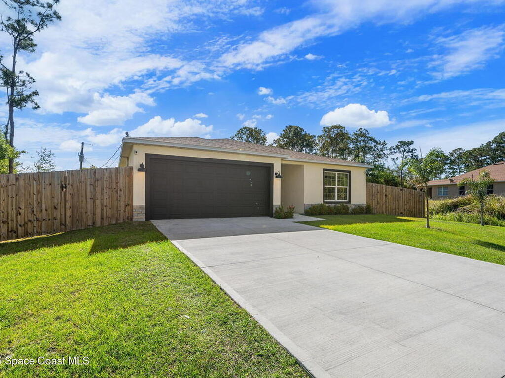 1190 Whisper Road, Palm Bay, FL 32909