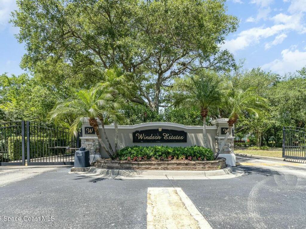 6024 Newbury Circle, Melbourne, FL 32940