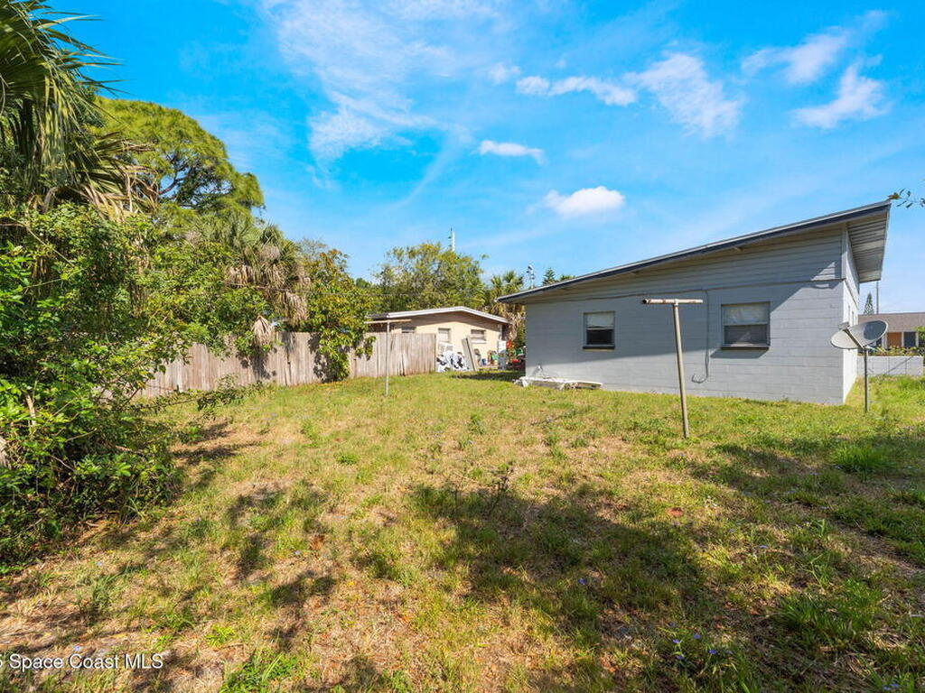 1139 Grove Avenue, Cocoa, FL 32922