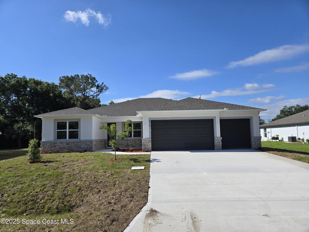 874 Horizon Road, Palm Bay, FL 32909