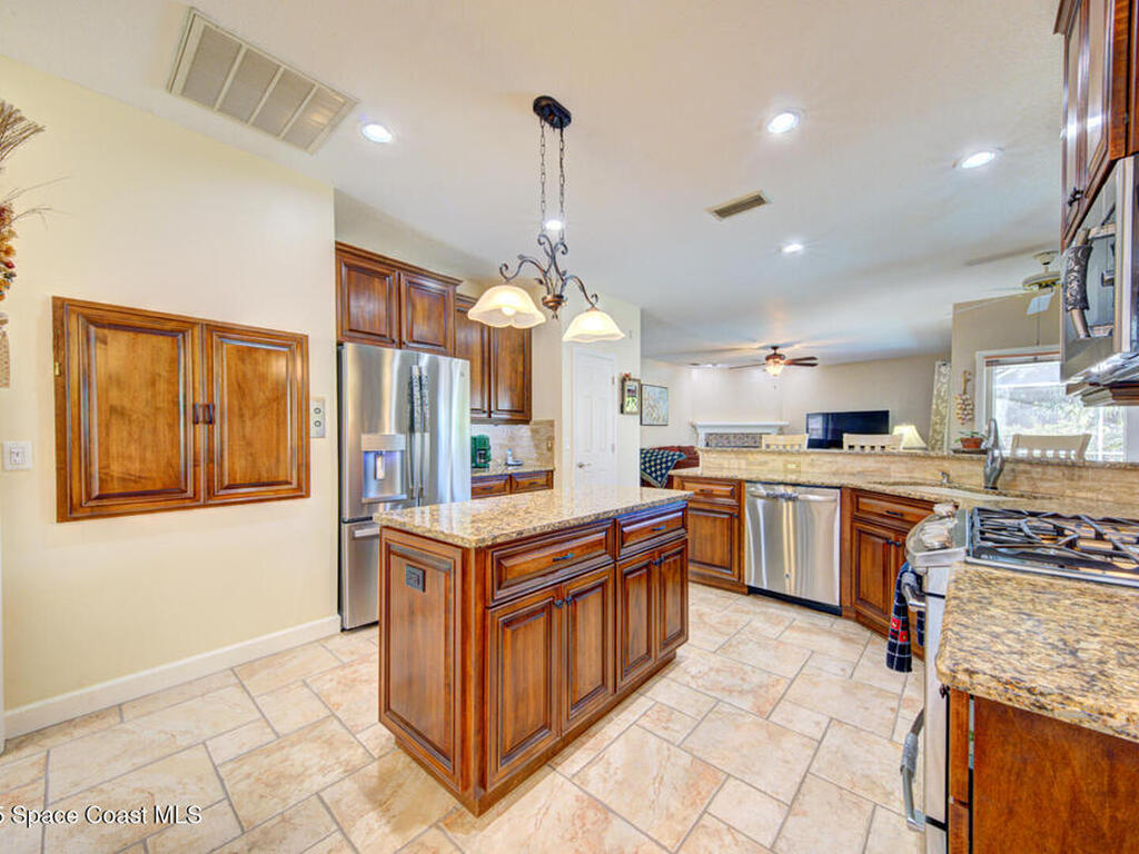 3676 S Ridge Circle, Titusville, FL 32796