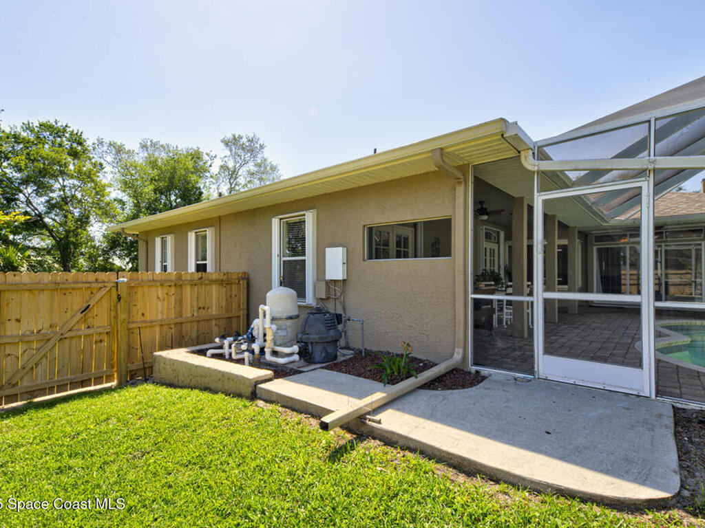 3676 S Ridge Circle, Titusville, FL 32796