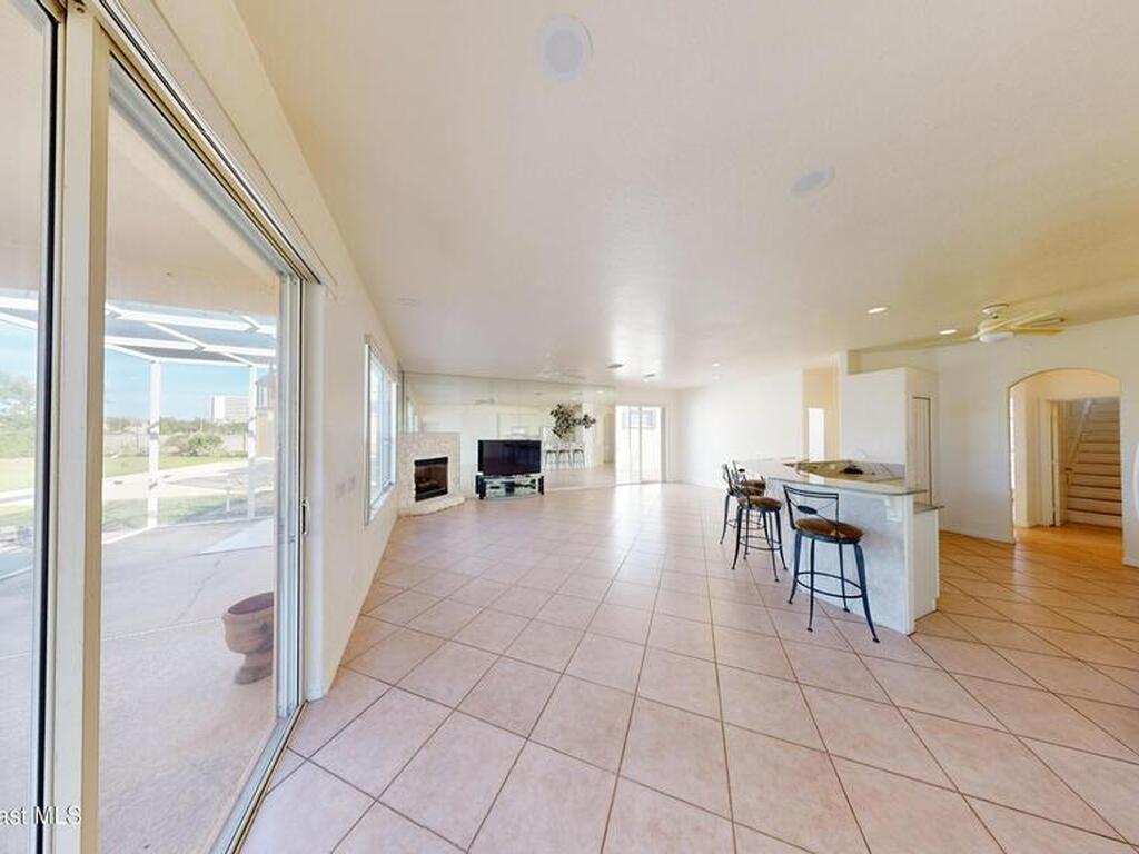 162 Babylon Lane, Indialantic, FL 32903