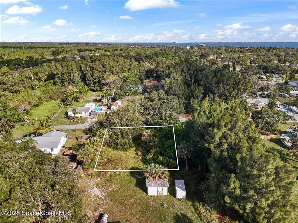 3725 Palm Avenue, Micco, FL 32976