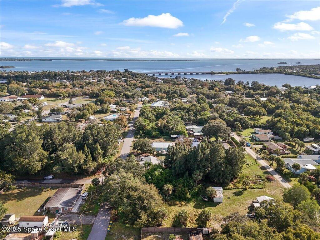 3725 Palm Avenue, Micco, FL 32976