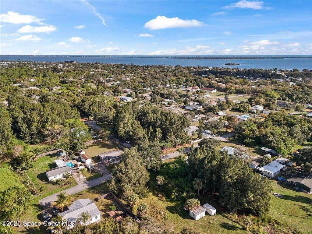 3725 Palm Avenue, Micco, FL 32976