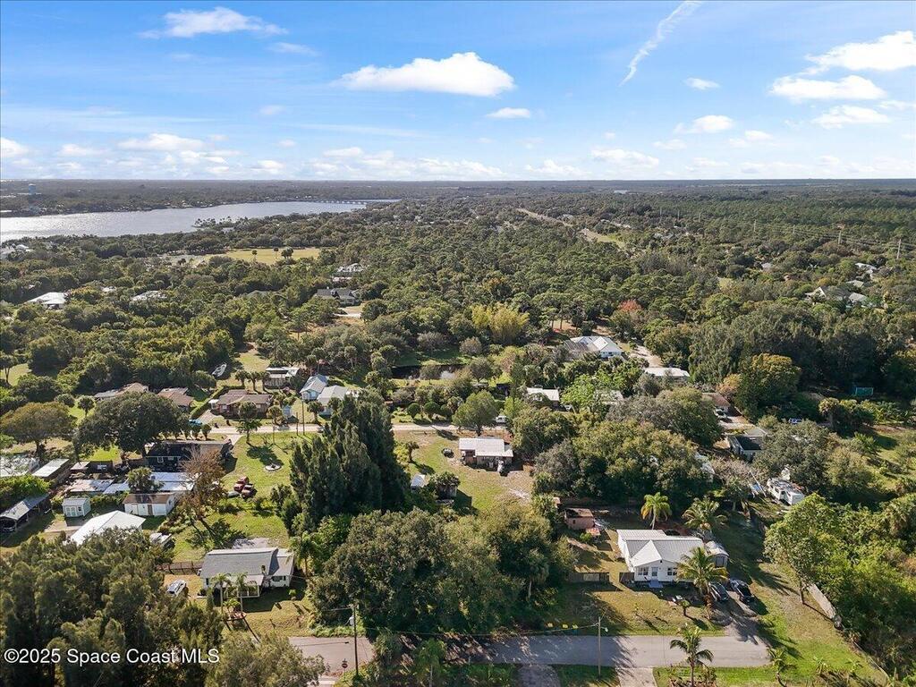 3725 Palm Avenue, Micco, FL 32976
