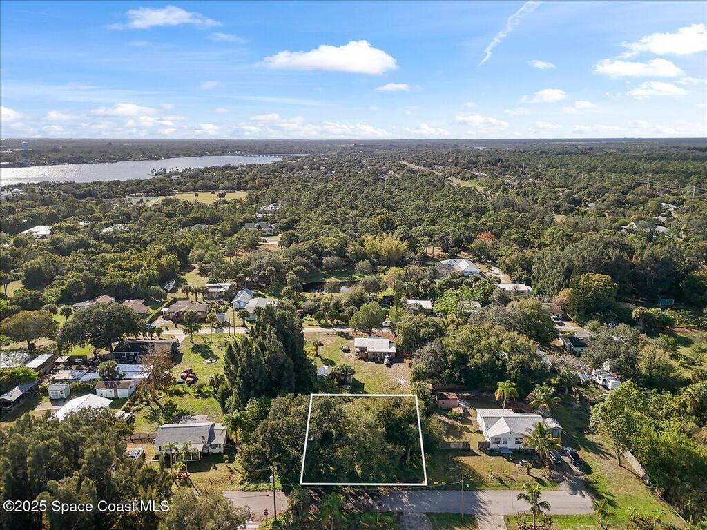 3725 Palm Avenue, Micco, FL 32976