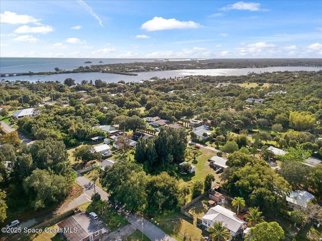 3725 Palm Avenue, Micco, FL 32976