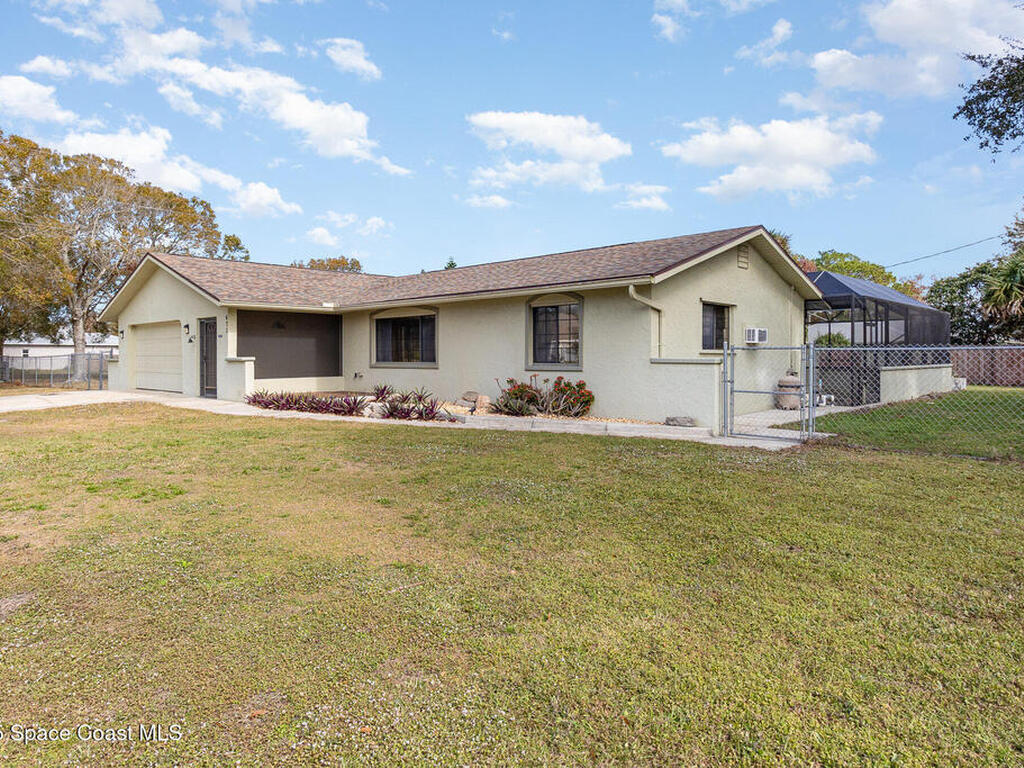 471 Booker Avenue, Palm Bay, FL 32909