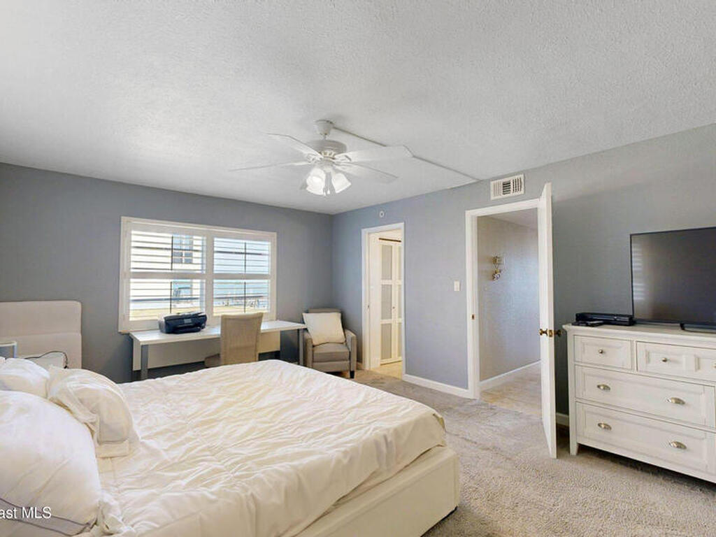 1729 Minutemen Causeway, Cocoa Beach, FL 32931