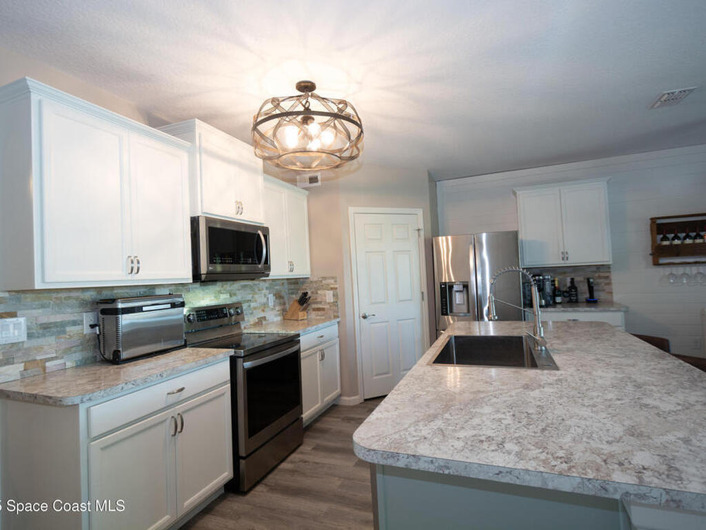 264 Moray Drive, Palm Bay, FL 32908