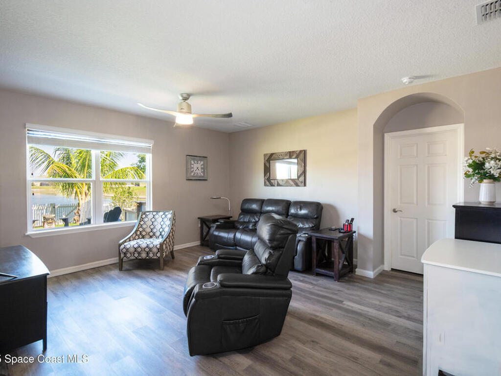 264 Moray Drive, Palm Bay, FL 32908