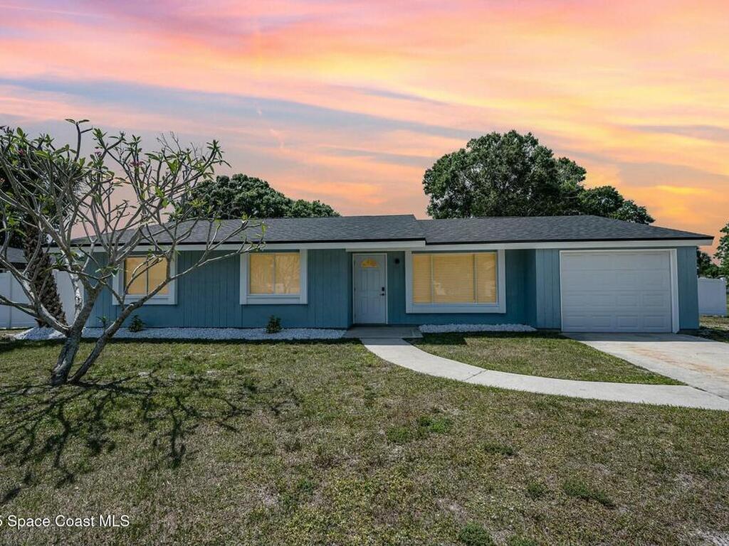 980 Hooper Avenue, Palm Bay, FL 32905