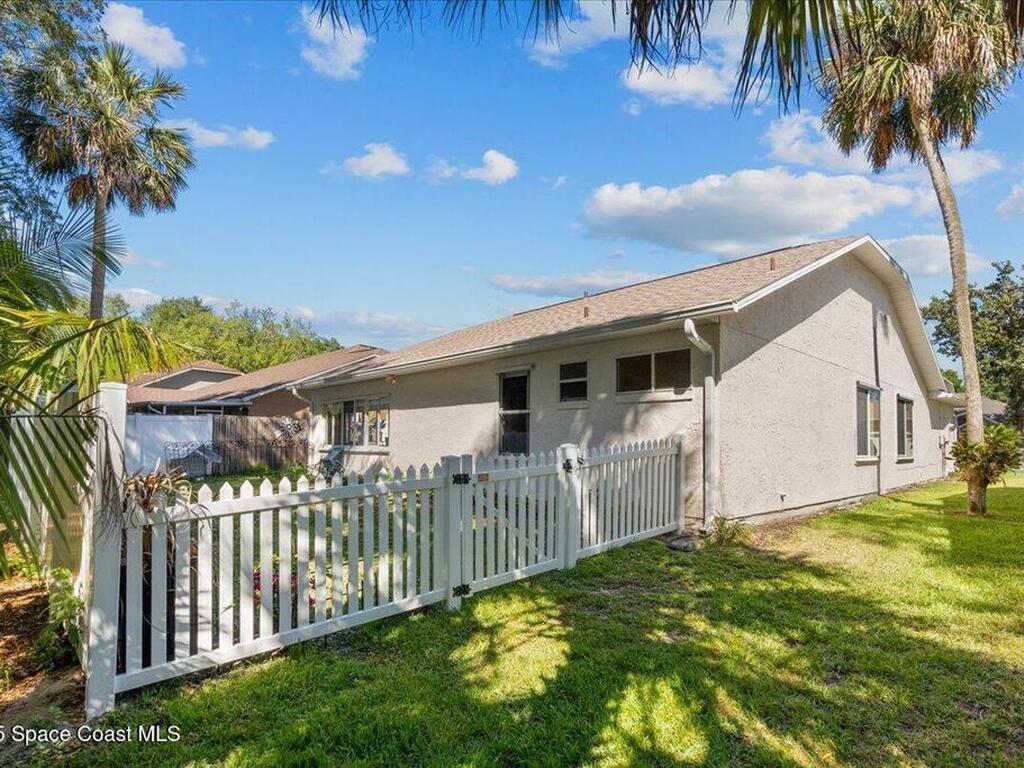 640 Lakewood Lane, Titusville, FL 32780