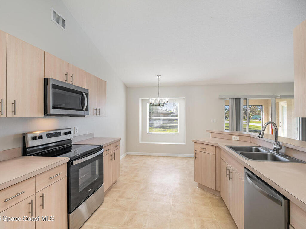1198 Kenmore Street, Palm Bay, FL 32907