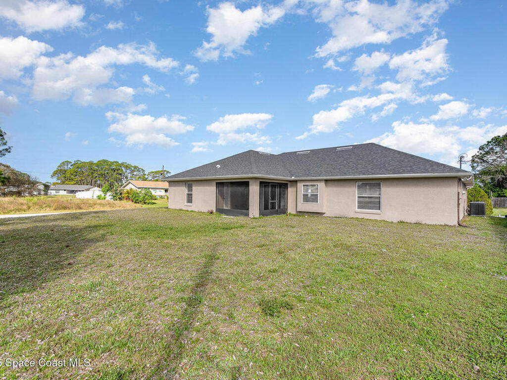 1198 Kenmore Street, Palm Bay, FL 32907