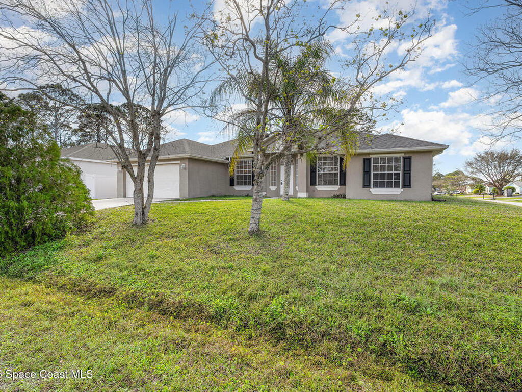 1198 Kenmore Street, Palm Bay, FL 32907