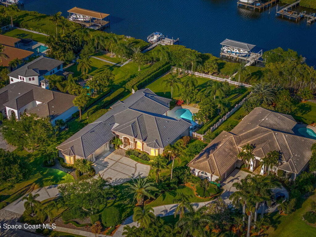 208 Lansing Island Drive, Indian Harbour Beach, FL 32937