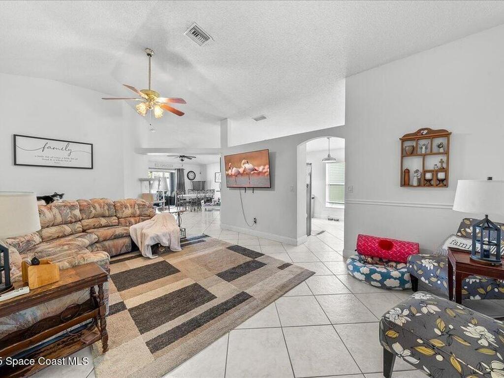 2096 Deercroft Drive, Melbourne, FL 32940