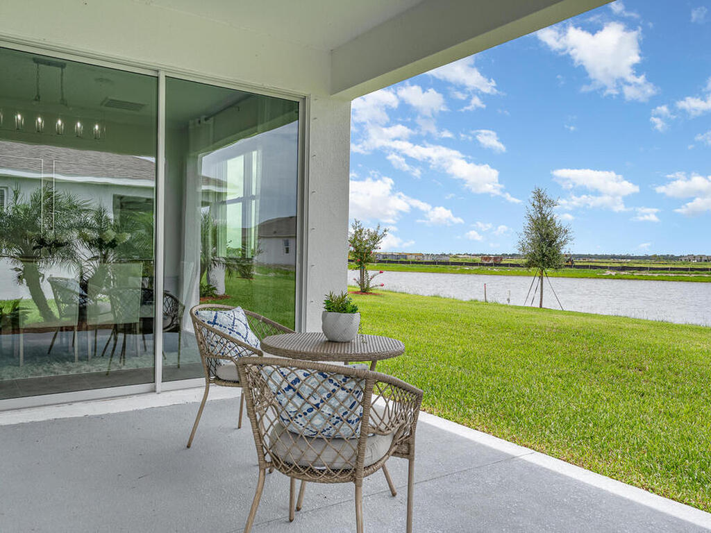 4071 Hollingsworth Drive, Palm Bay, FL 32909