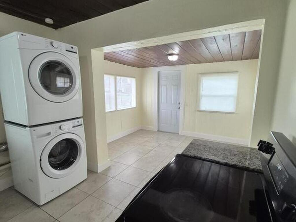 616 S Kentucky Avenue, Cocoa, FL 32922