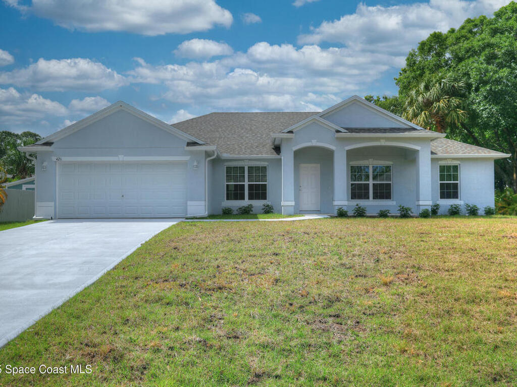 426 Lanfair Avenue, Sebastian, FL 32958