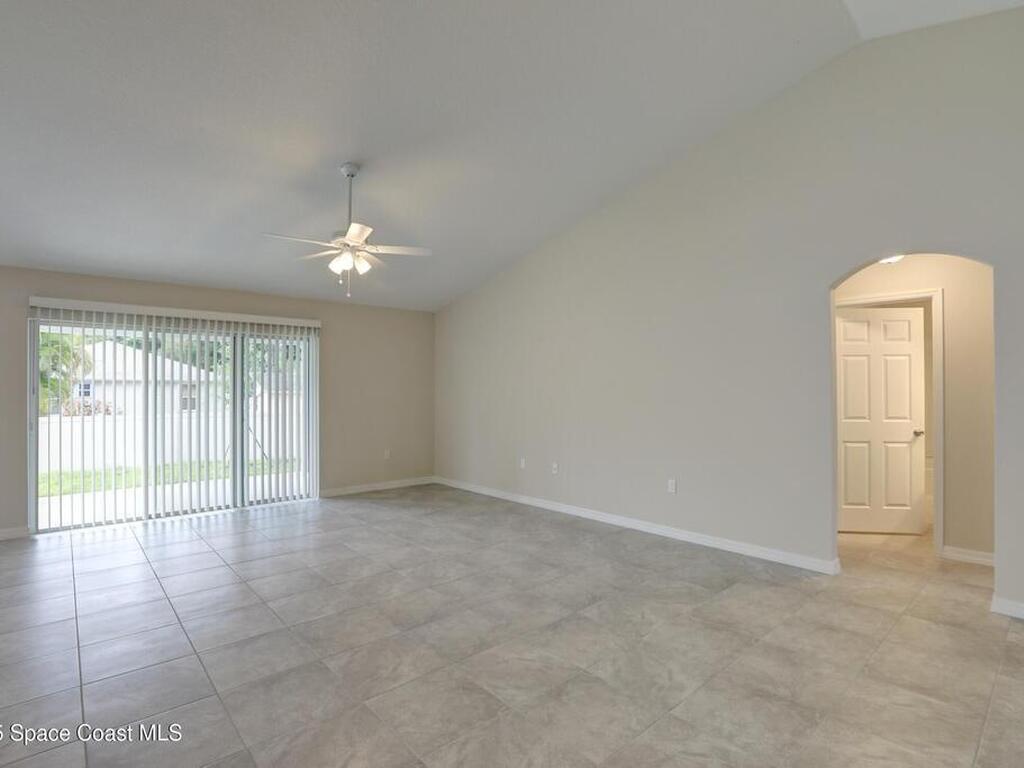 426 Lanfair Avenue, Sebastian, FL 32958