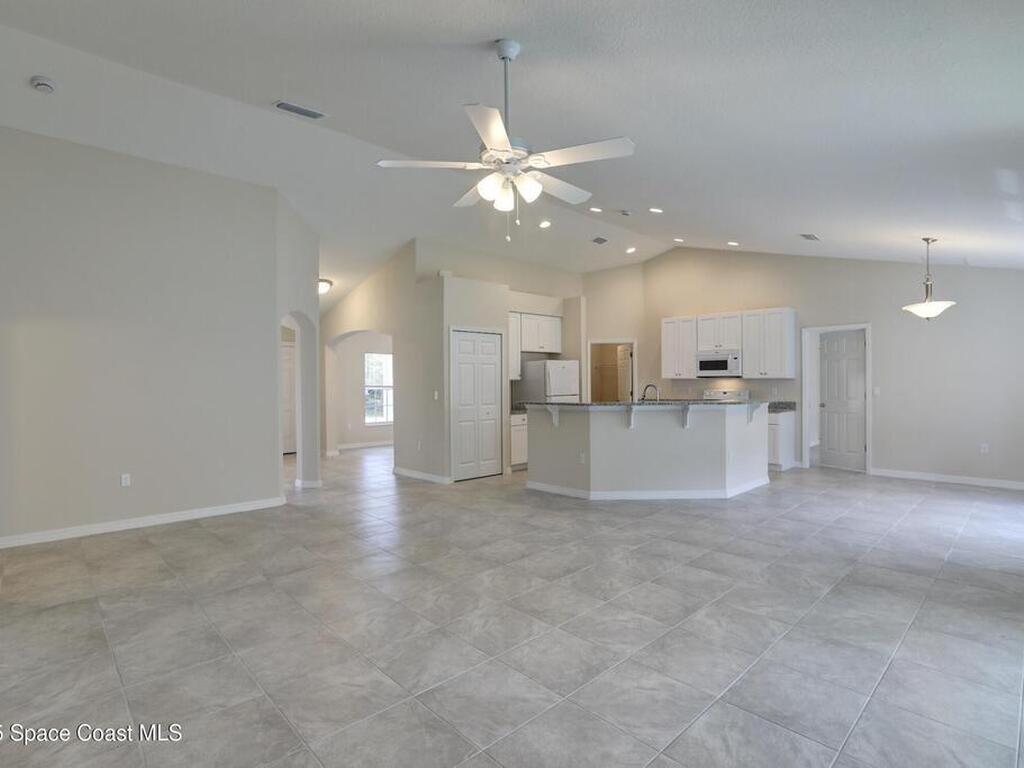 426 Lanfair Avenue, Sebastian, FL 32958