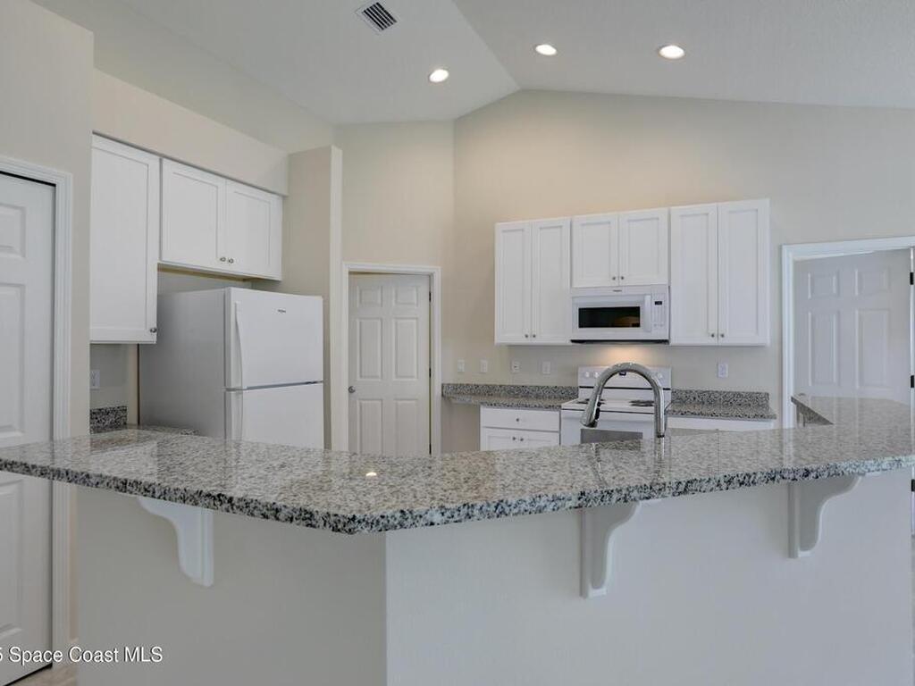 426 Lanfair Avenue, Sebastian, FL 32958