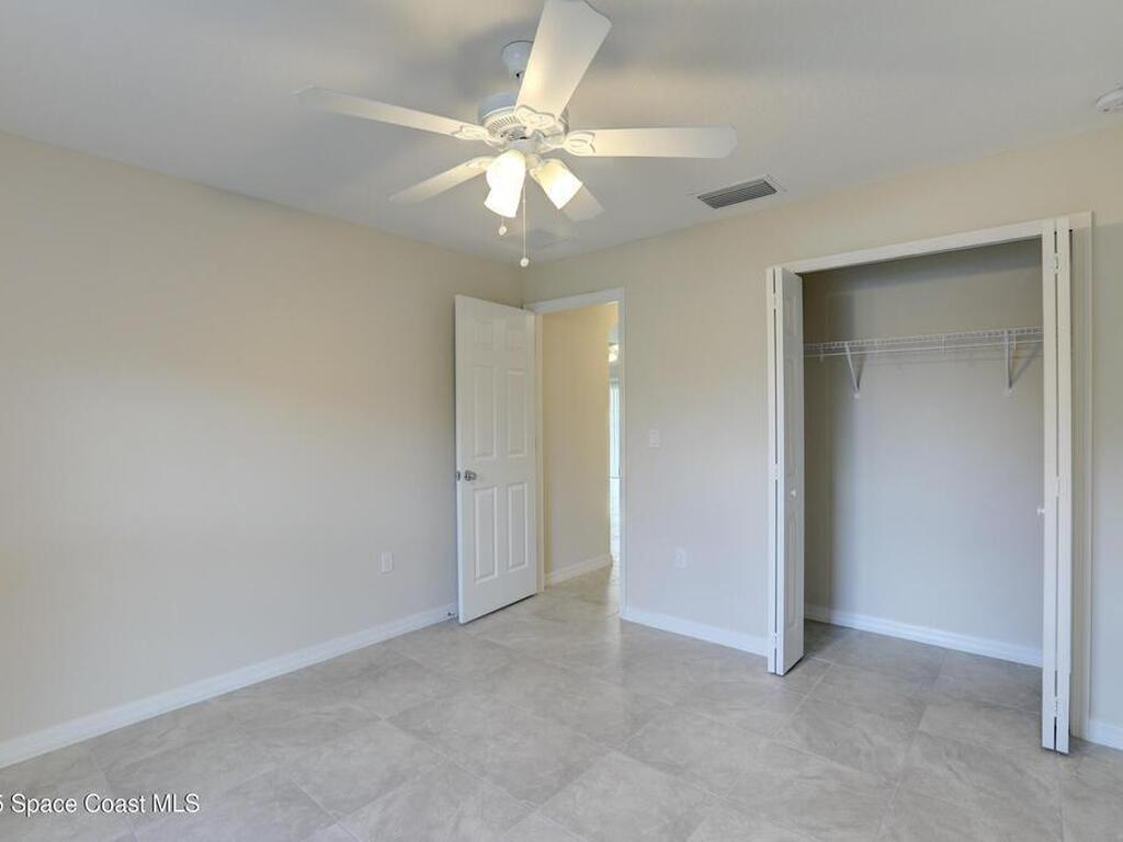 426 Lanfair Avenue, Sebastian, FL 32958