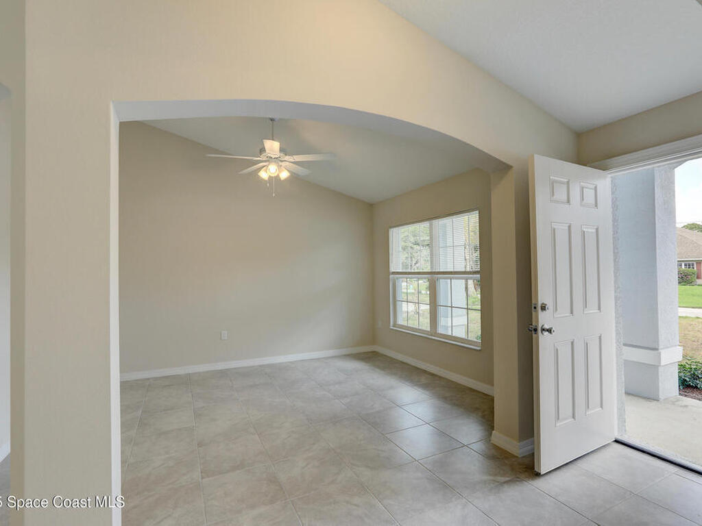 426 Lanfair Avenue, Sebastian, FL 32958